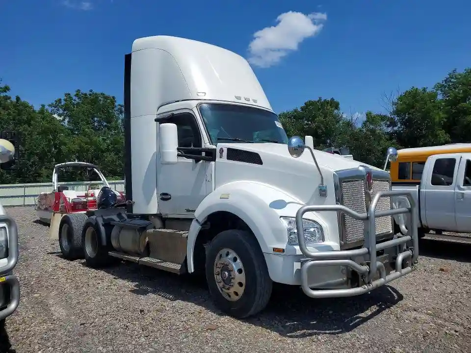 1XKZD49X9GJ124277 2016 KENWORTH ALL OTHER-3
