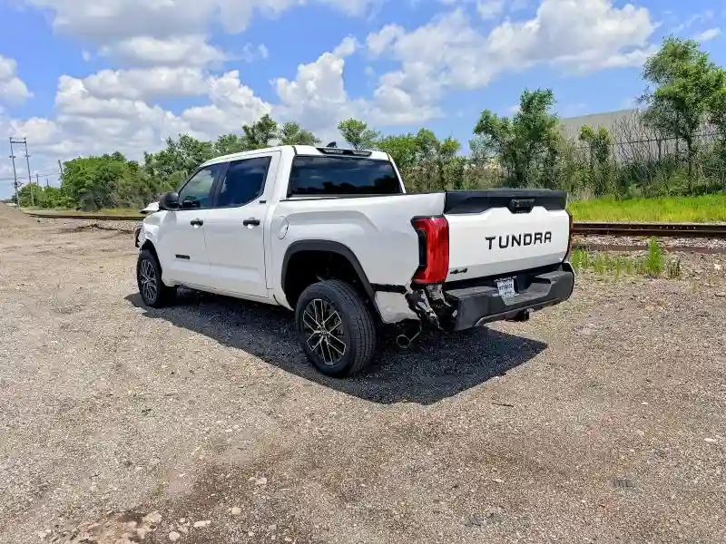 5TFLA5DB4SX324646 2025 TOYOTA TUNDRA-2