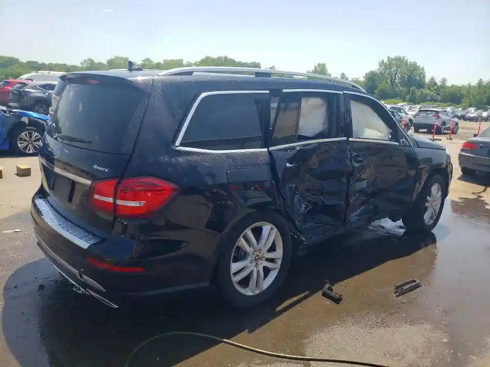 4JGDF6EE3JB031266 2018 MERCEDES-BENZ GLS-CLASS-2