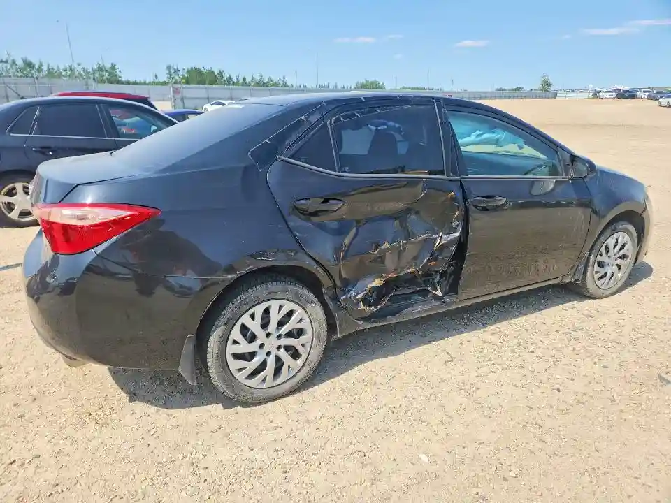 2T1BURHE4JC056211 2018 TOYOTA COROLLA-2