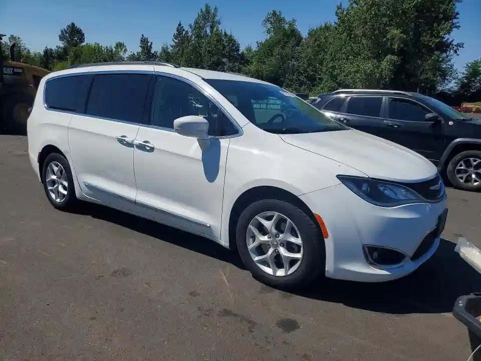 2C4RC1BG1HR816117 2017 CHRYSLER PACIFICA-3