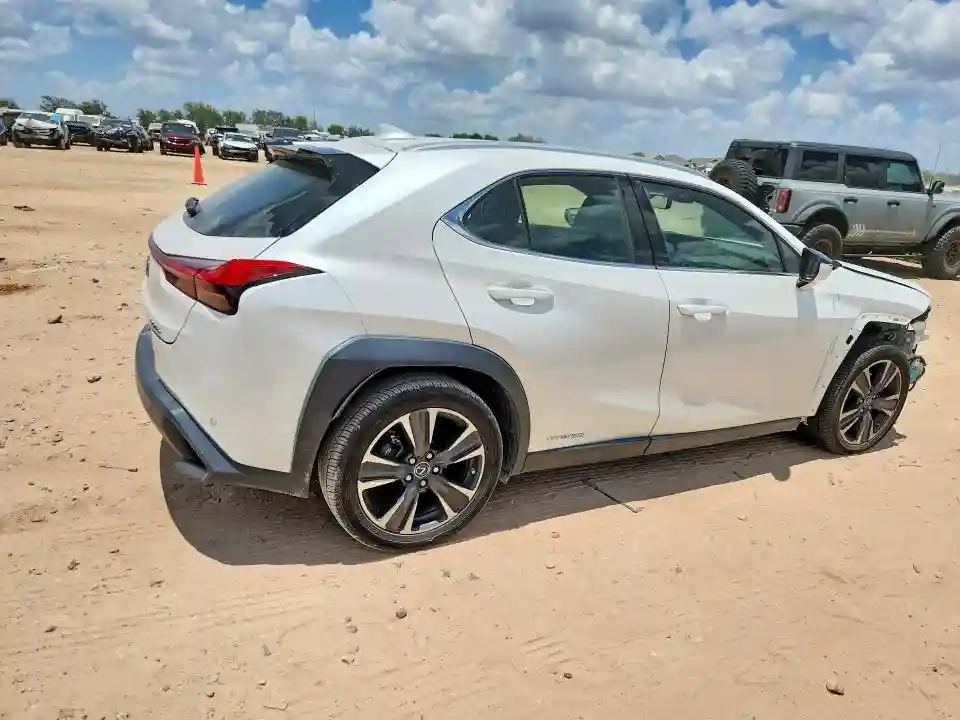 JTHU9JBH2K2013919 2019 LEXUS UX 250H-2