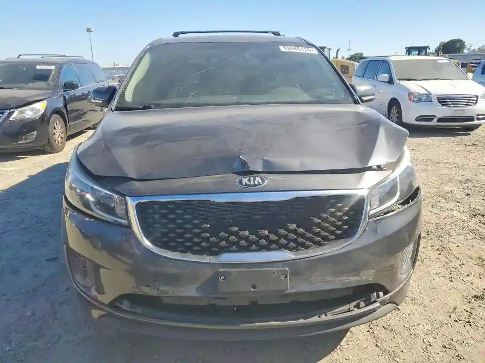 KNDMB5C13G6165593 2016 KIA SEDONA-4