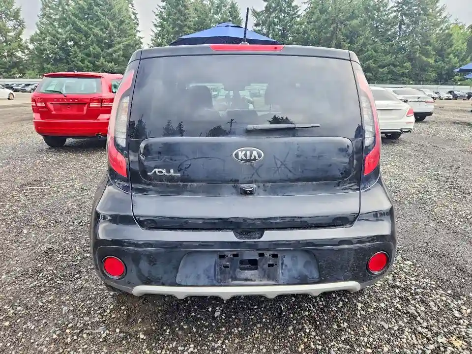 KNDJP3A57H7446581 2017 KIA SOUL-5