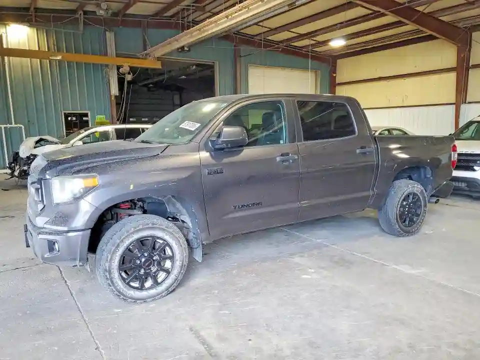 5TFDW5F16GX526244 2016 TOYOTA TUNDRA-0