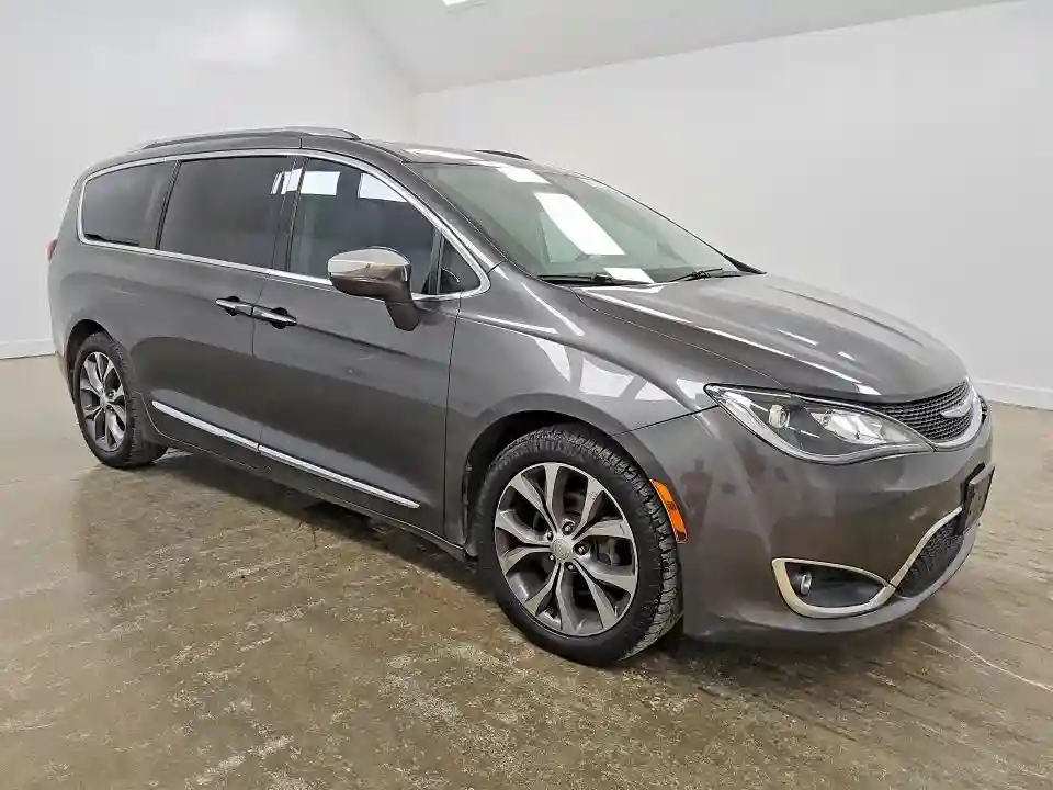 2C4RC1GG2HR533654 2017 CHRYSLER PACIFICA-3