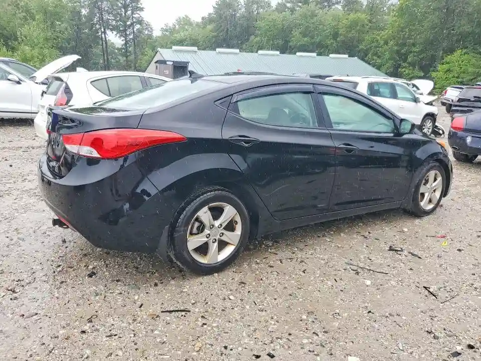 5NPDH4AE1BH053940 2011 HYUNDAI ELANTRA-2
