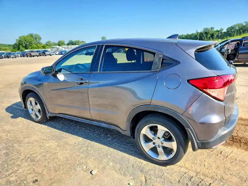 3CZRU6H50HM723865 2017 HONDA HR-V-1
