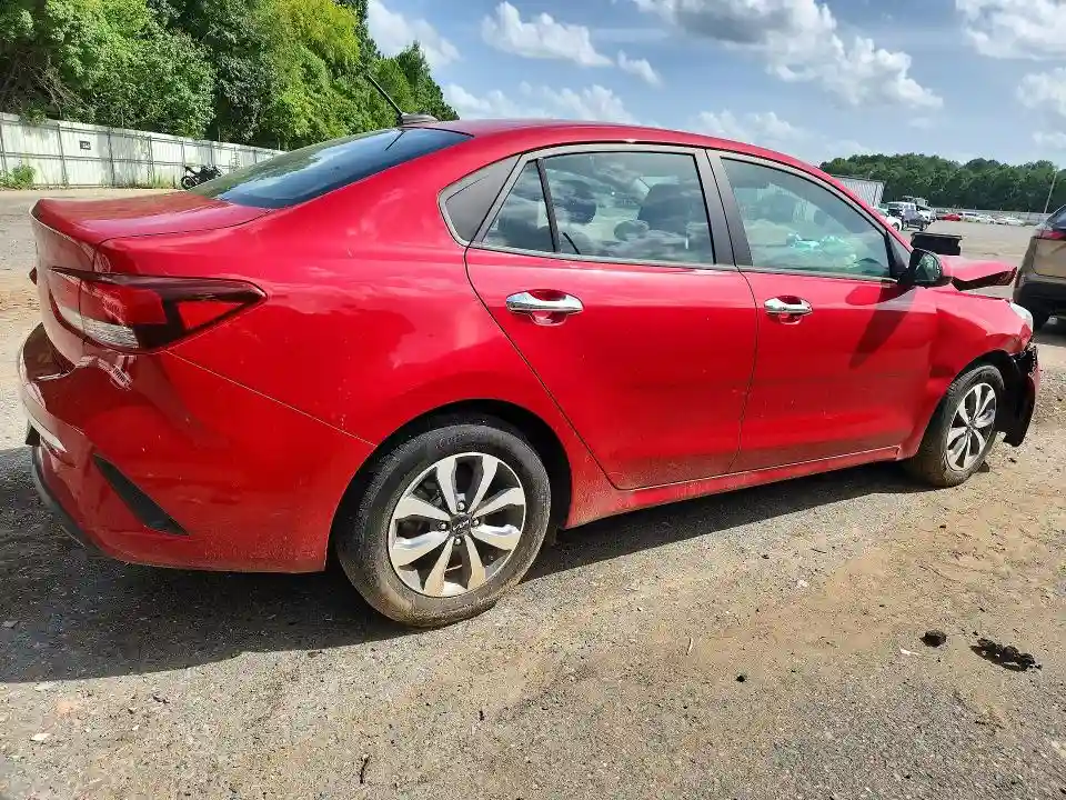 3KPA24AD9NE504665 2022 KIA RIO-2