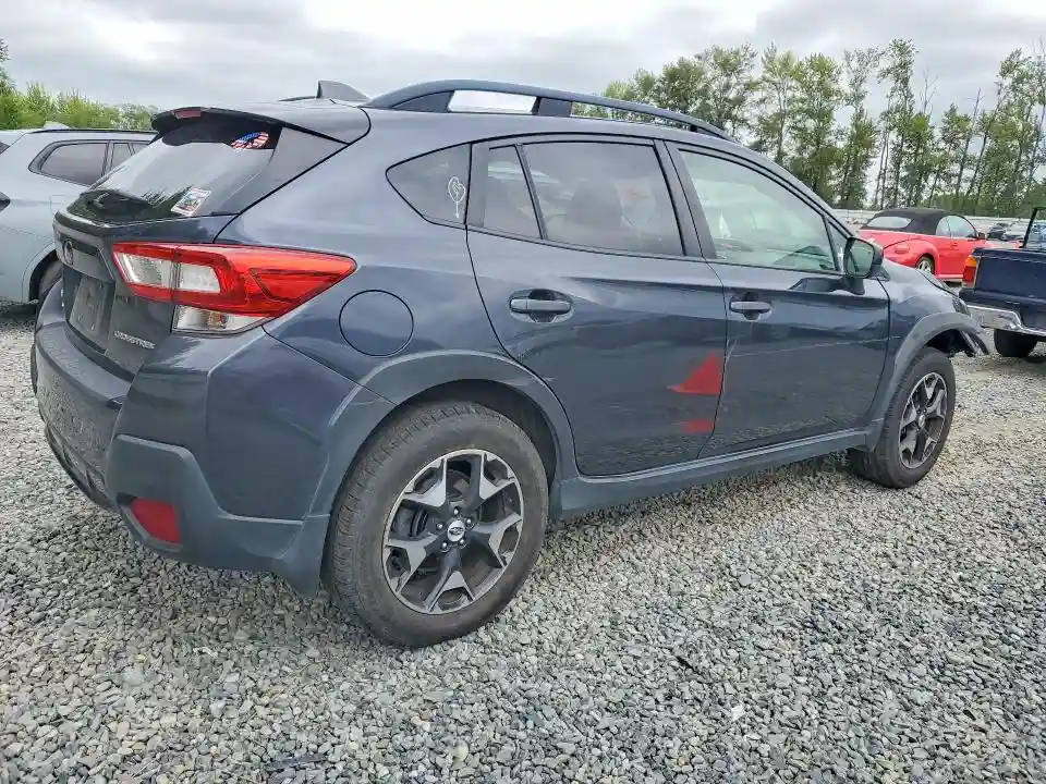 JF2GTABC3JG217703 2018 SUBARU CROSSTREK-2
