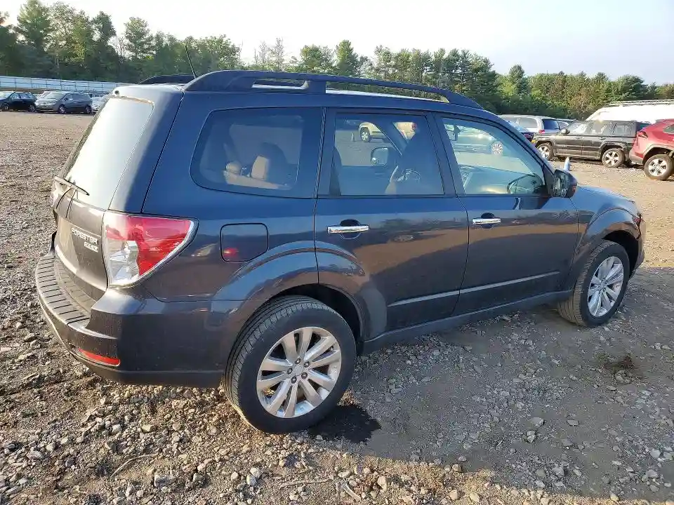 JF2SHADC3BH735492 2011 SUBARU FORESTER-2