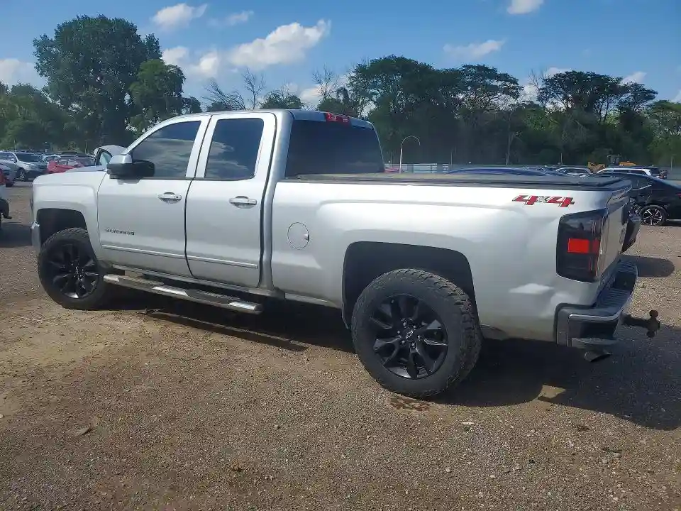 1GCVKREC5JZ151047 2018 CHEVROLET ALL MODELS-1