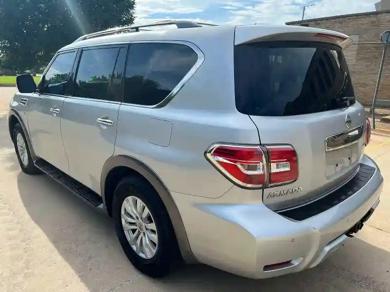 JN8AY2ND7JX002961 2018 NISSAN ARMADA-2