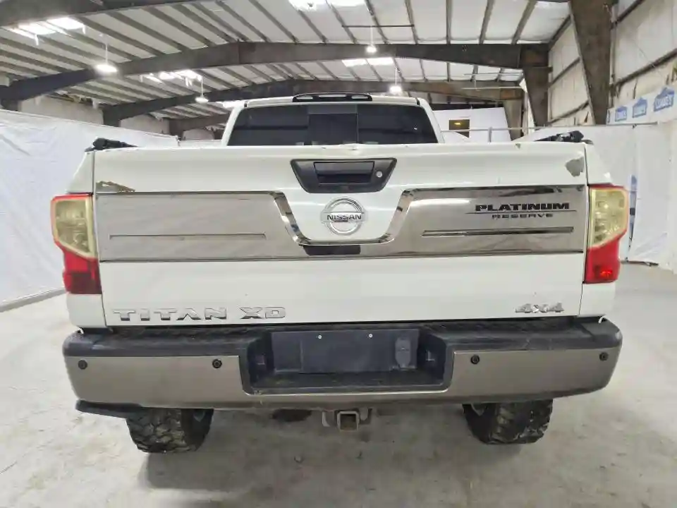 1N6BA1F46JN521358 2018 NISSAN TITAN-5