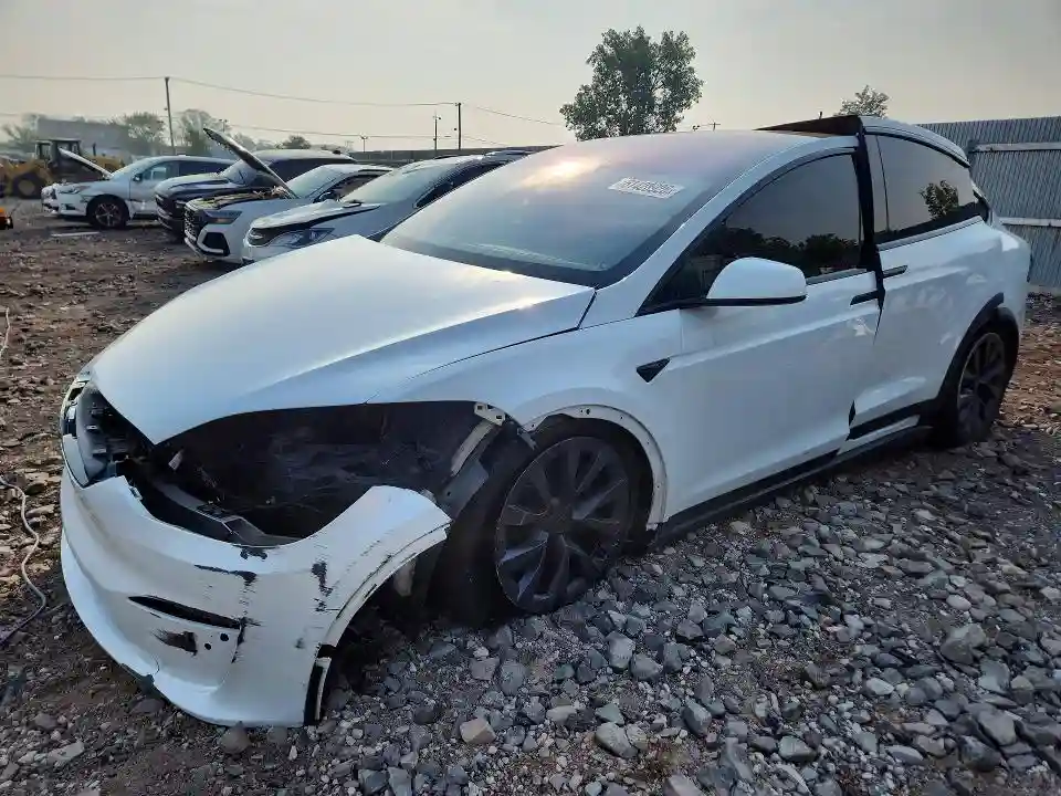 7SAXCBE67NF338344 2022 TESLA MODEL X-0