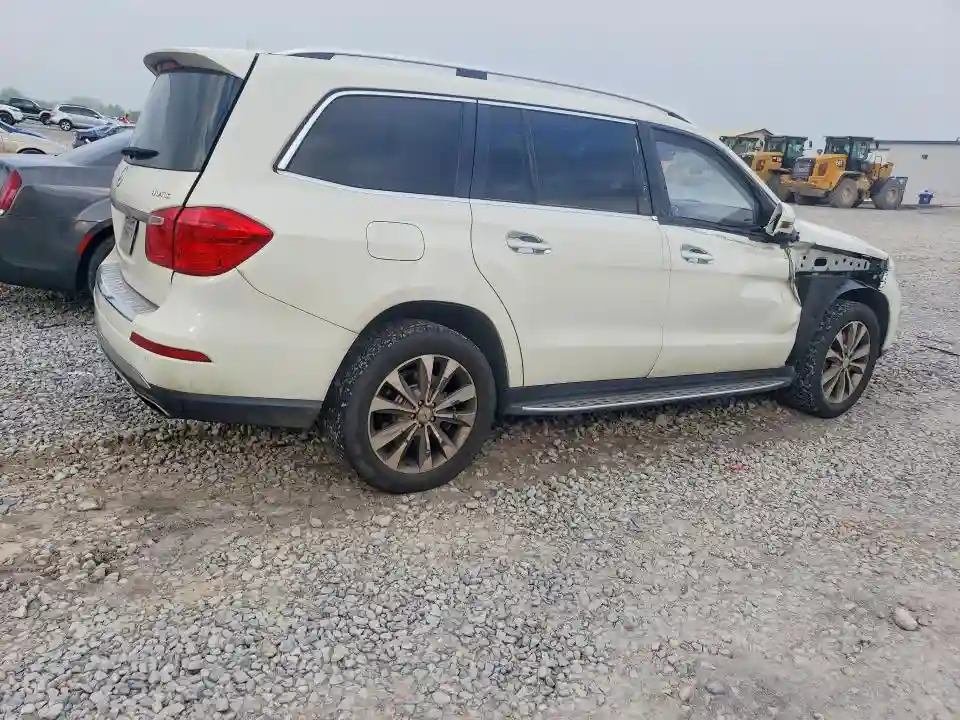 4JGDF7CE5DA181267 2013 MERCEDES-BENZ GL-CLASS-2