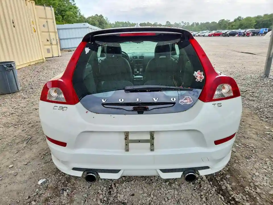 YV1672MK9B2246530 2011 VOLVO C30-5