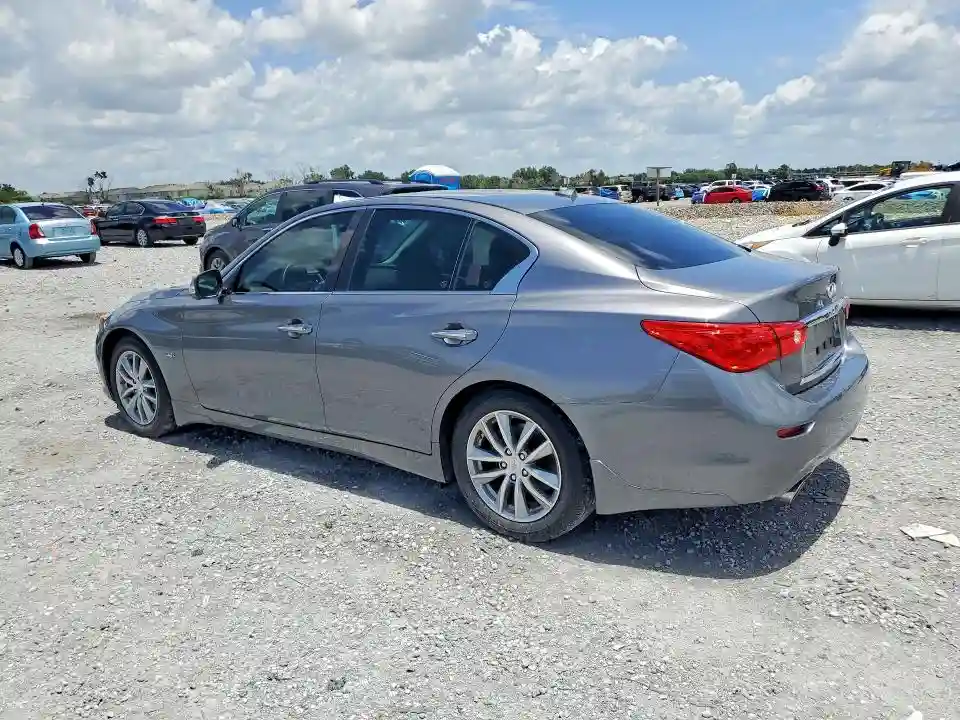 JN1EV7AP6HM732586 2017 INFINITI Q50-1