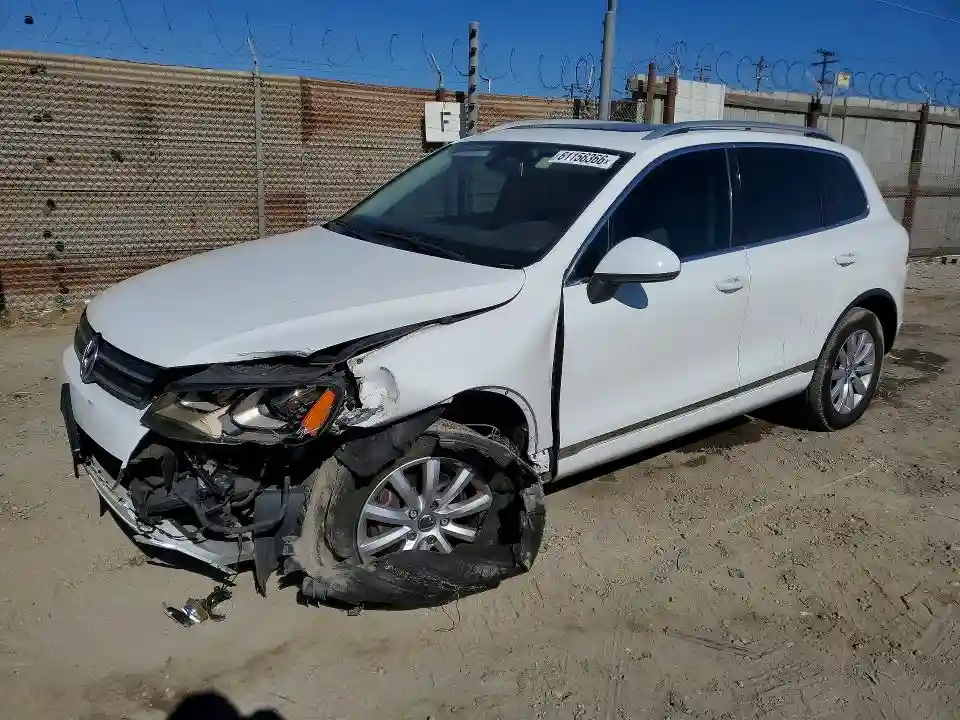 WVGEF9BP4CD007755 2012 VOLKSWAGEN TOUAREG-0
