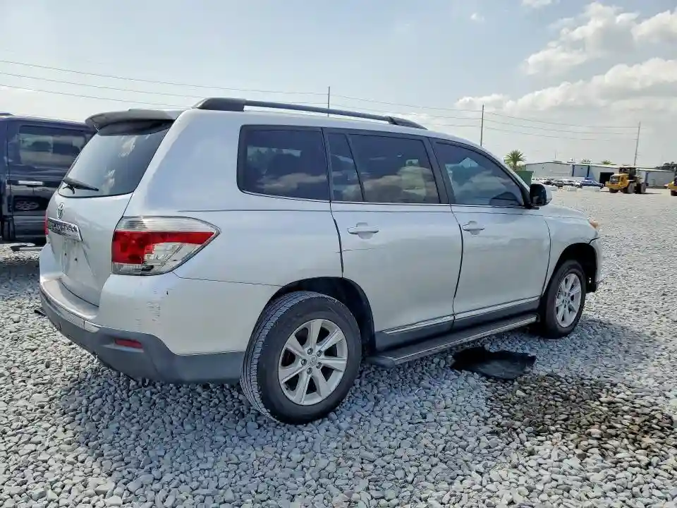 5TDZK3EH2DS097030 2013 TOYOTA HIGHLANDER-2