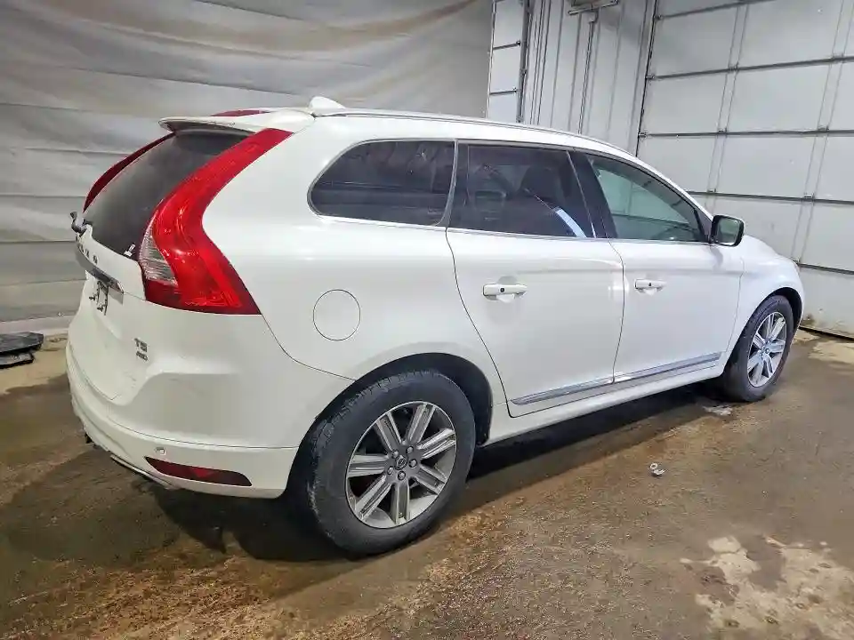 YV440MRU9H2021294 2017 VOLVO XC60-2
