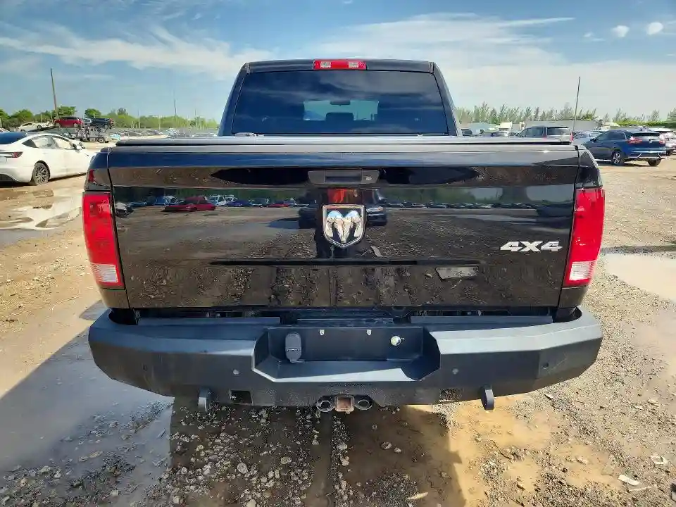 3C6RR7KT6HG728952 2017 RAM 1500-5