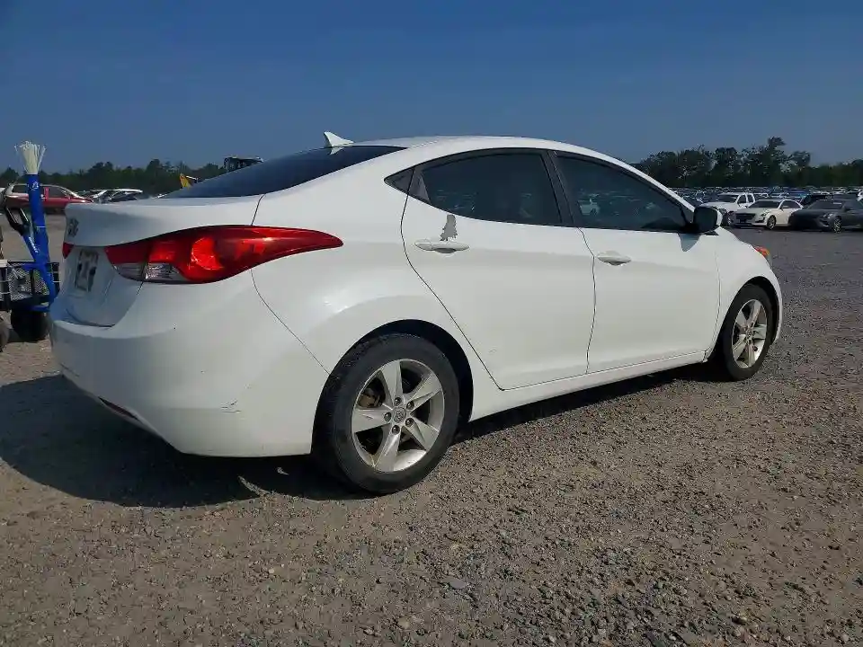 5NPDH4AE1CH109022 2012 HYUNDAI ELANTRA-2