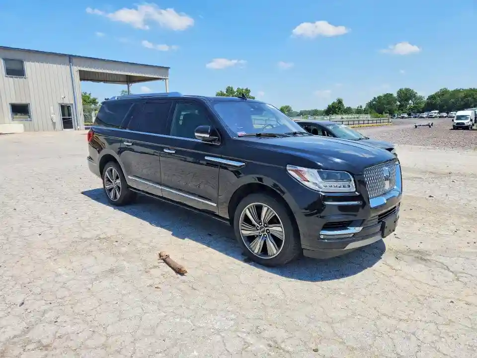 5LMJJ3LT6KEL25128 2019 LINCOLN NAVIGATOR-3