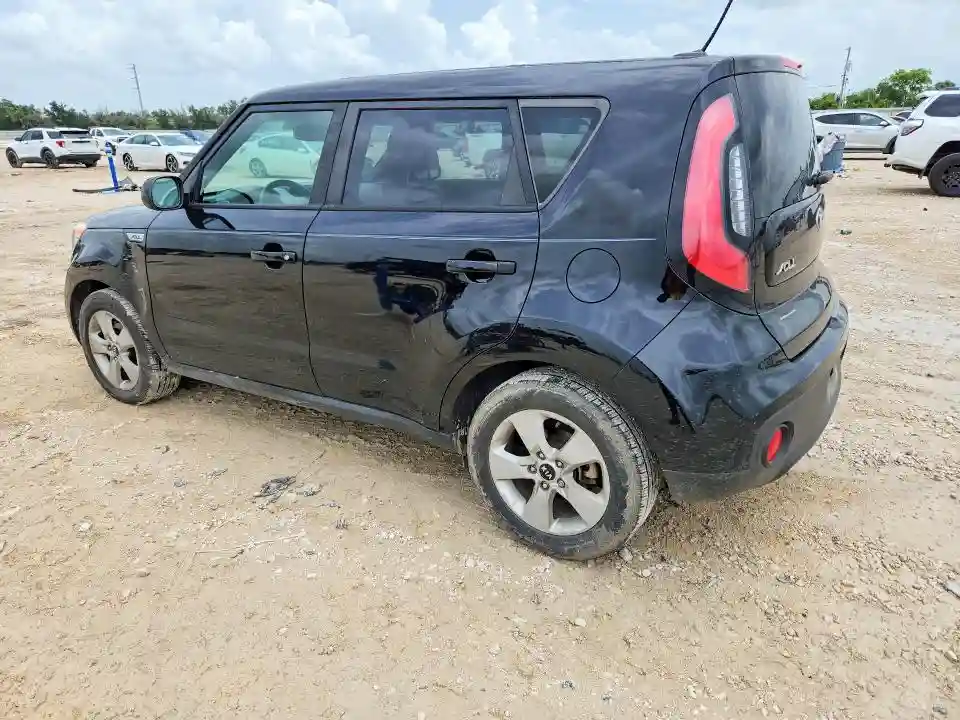 KNDJN2A29H7421431 2017 KIA SOUL BASE-1