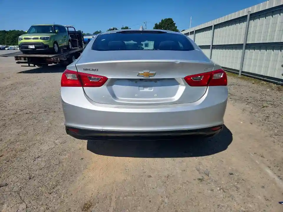 1G1ZD5ST1JF207214 2018 CHEVROLET MALIBU-5