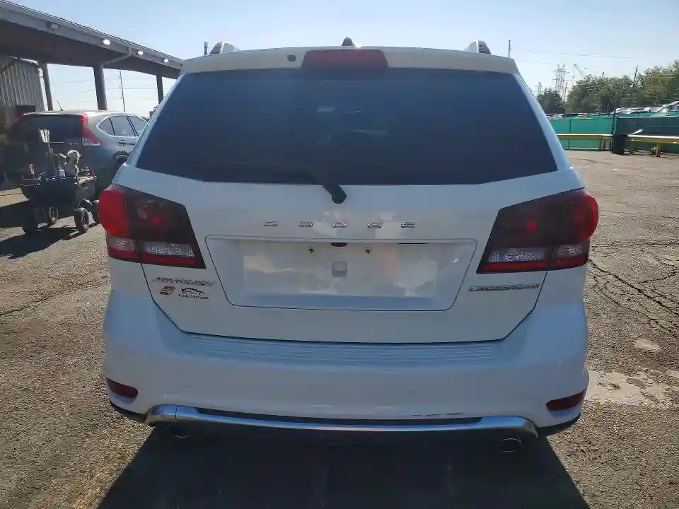 3C4PDDGGXKT821531 2019 DODGE JOURNEY-5