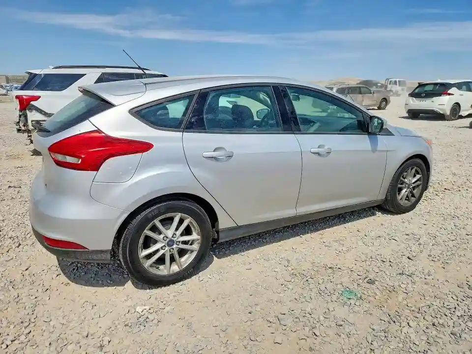1FADP3K25FL326998 2015 FORD FOCUS-2