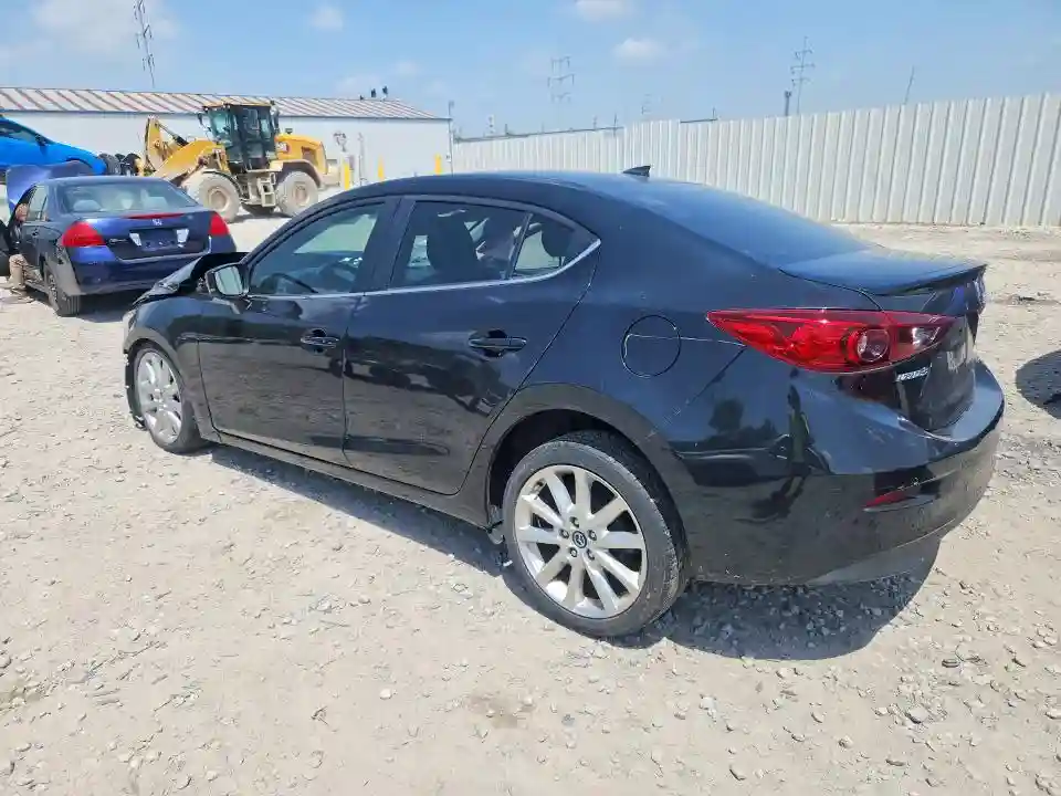 3MZBN1V79HM104076 2017 MAZDA 3-1
