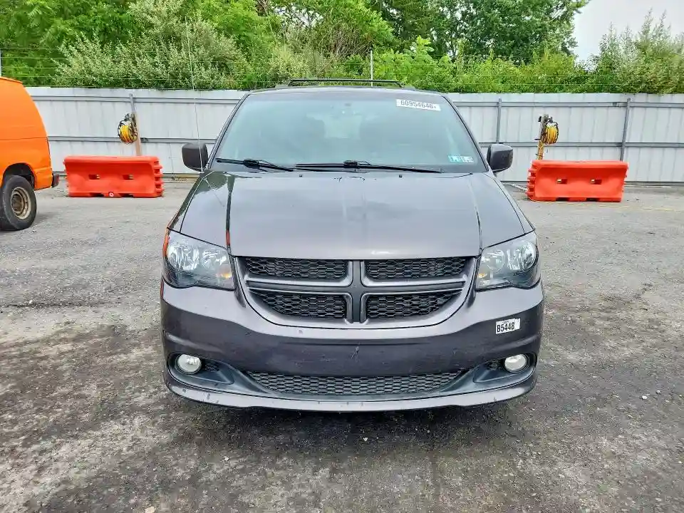2C4RDGEGXHR681330 2017 DODGE CARAVAN-4