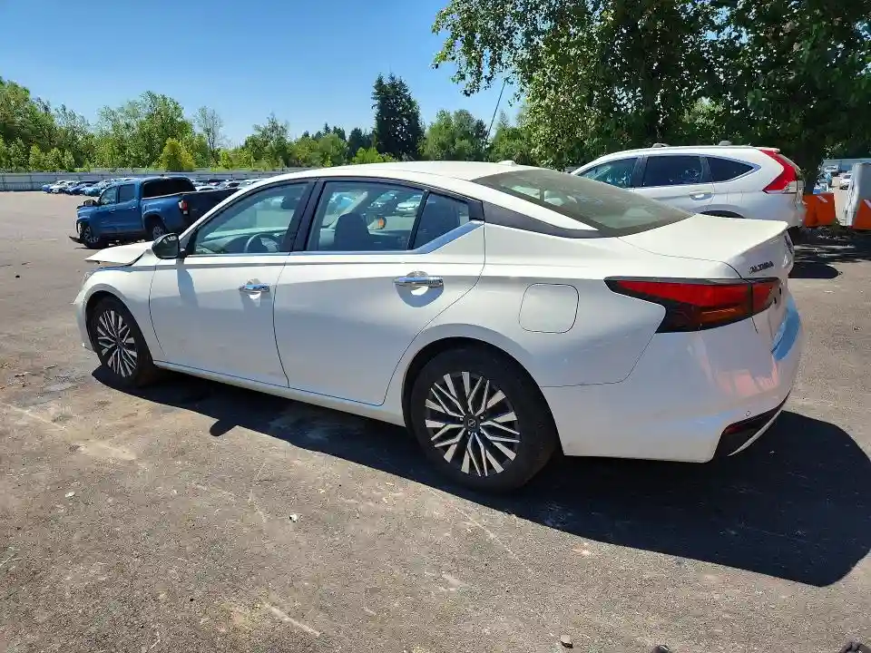 1N4BL4DV0SN348261 2025 NISSAN ALTIMA-1