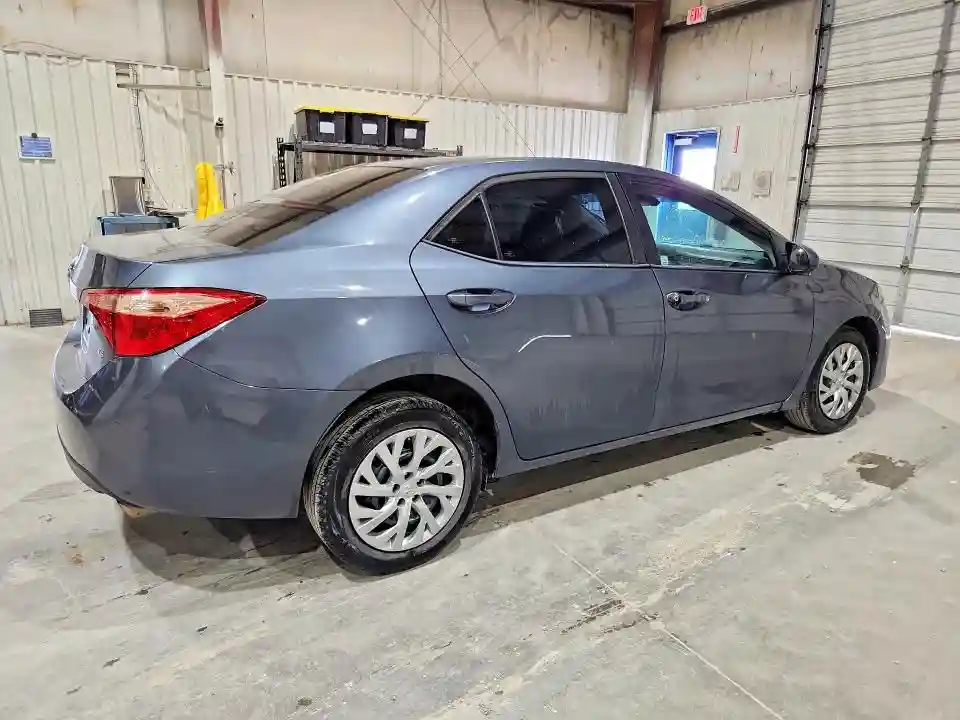 5YFBURHE6KP938515 2019 TOYOTA COROLLA-2