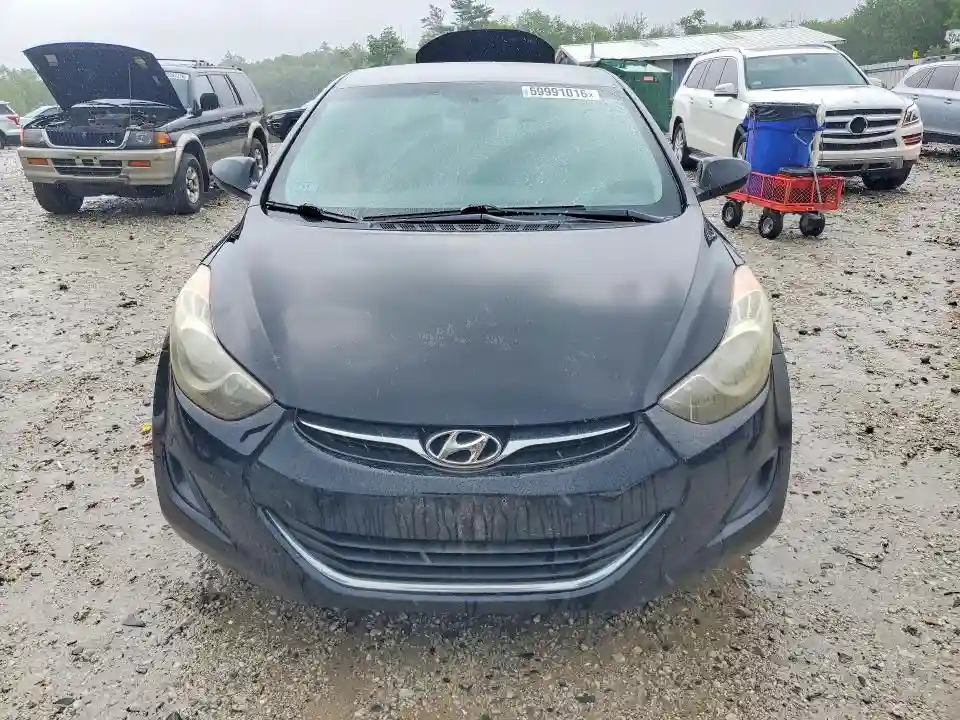 5NPDH4AE1BH053940 2011 HYUNDAI ELANTRA-4