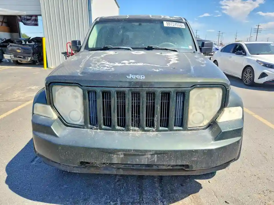 1J4PP2GK3BW503688 2011 JEEP LIBERTY-4