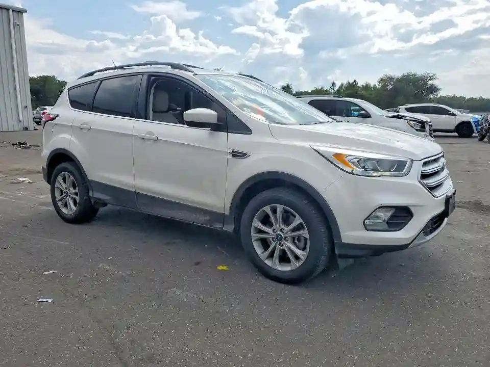 1FMCU9HD3JUC29131 2018 FORD ESCAPE-3