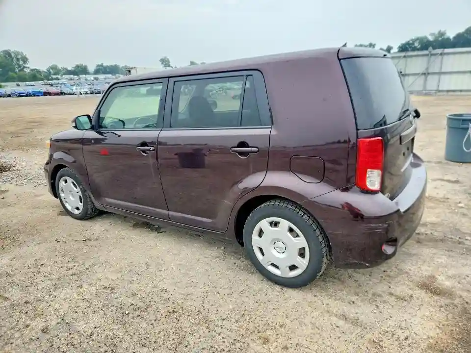 JTLZE4FE3B1128642 2011 TOYOTA SCION-1