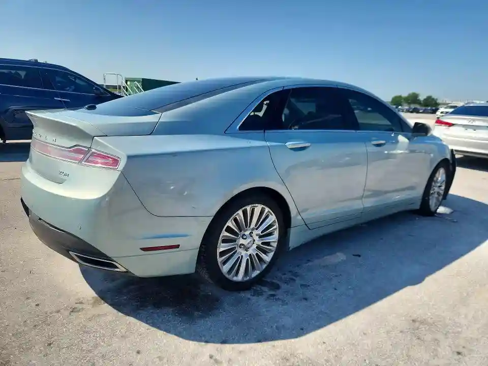 3LN6L2LU3DR825480 2013 LINCOLN MKZ-2