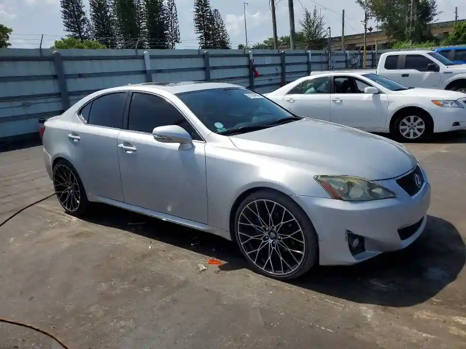 JTHBF5C21C2102920 2012 LEXUS IS-3