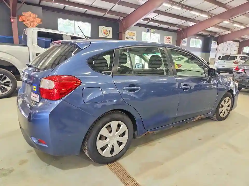 JF1GPAA69DH823588 2013 SUBARU IMPREZA-2