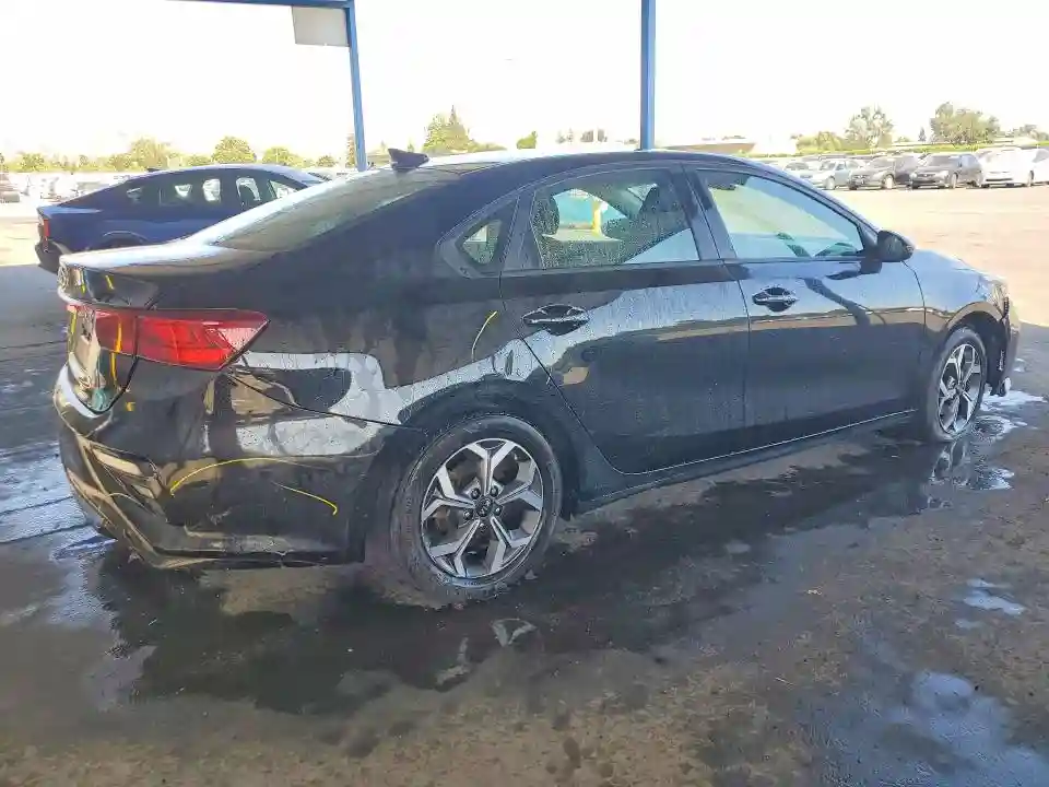3KPF24AD8ME342032 2021 KIA FORTE LXS-2