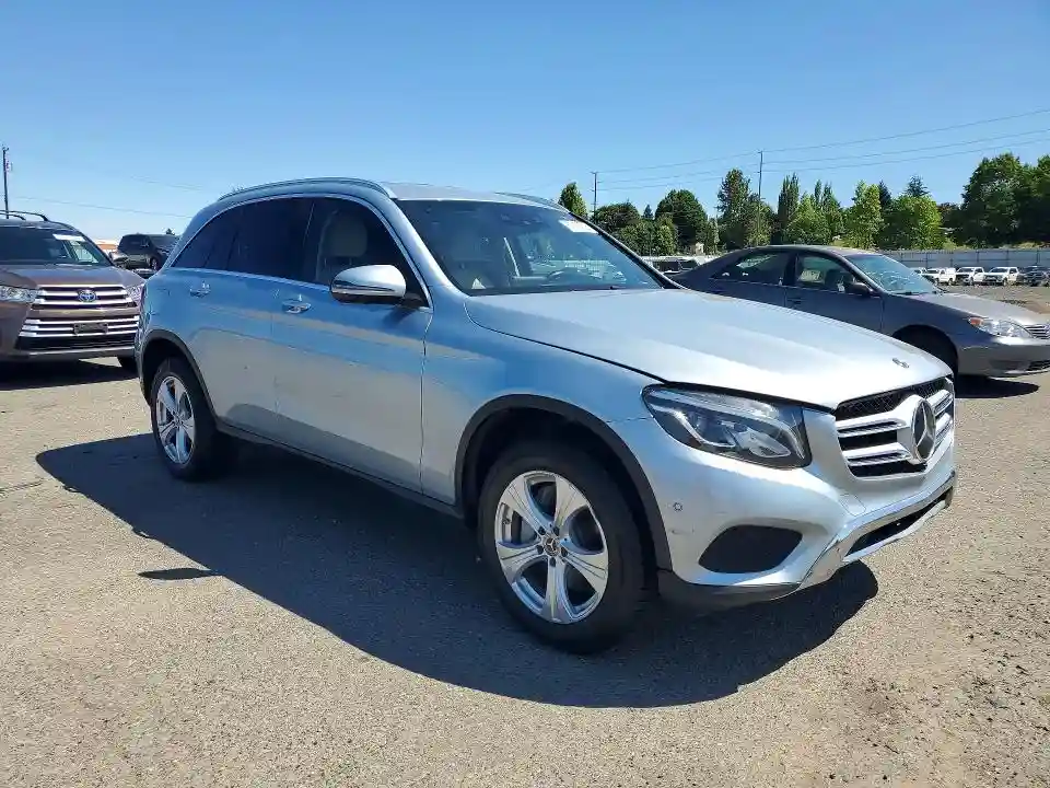WDC0G4KB5JV082033 2018 MERCEDES-BENZ GLC-CLASS-3
