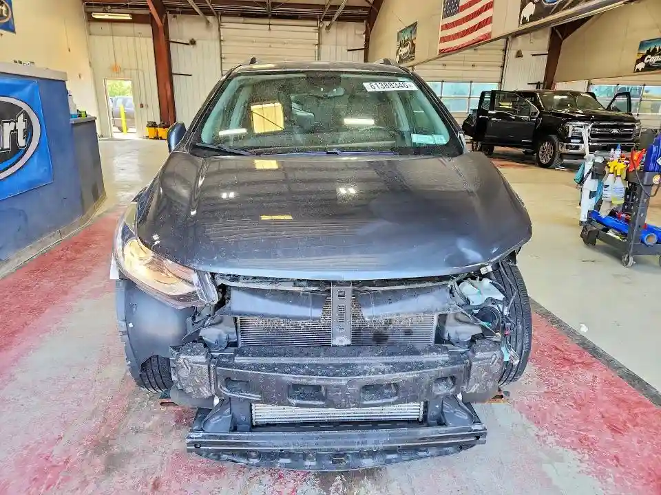 KL7CJLSB1JB677149 2018 CHEVROLET TRAX-4