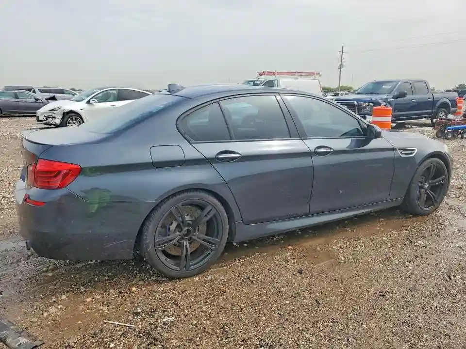 WBSFV9C55GD595740 2016 BMW M5-2