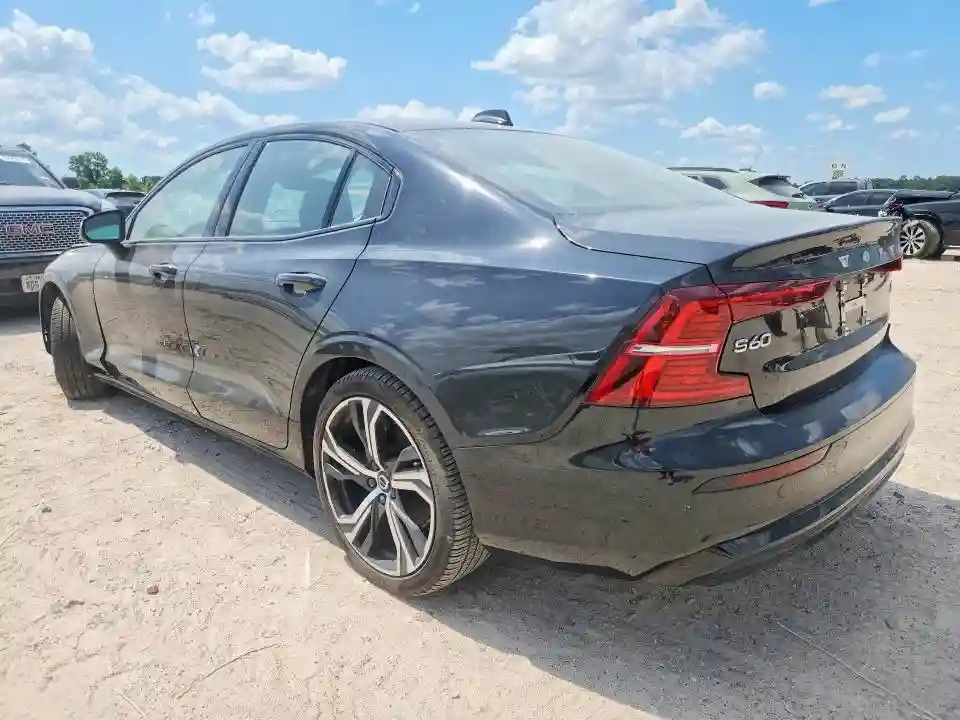 7JRL12TK4RG322231 2024 VOLVO S60 CORE-1