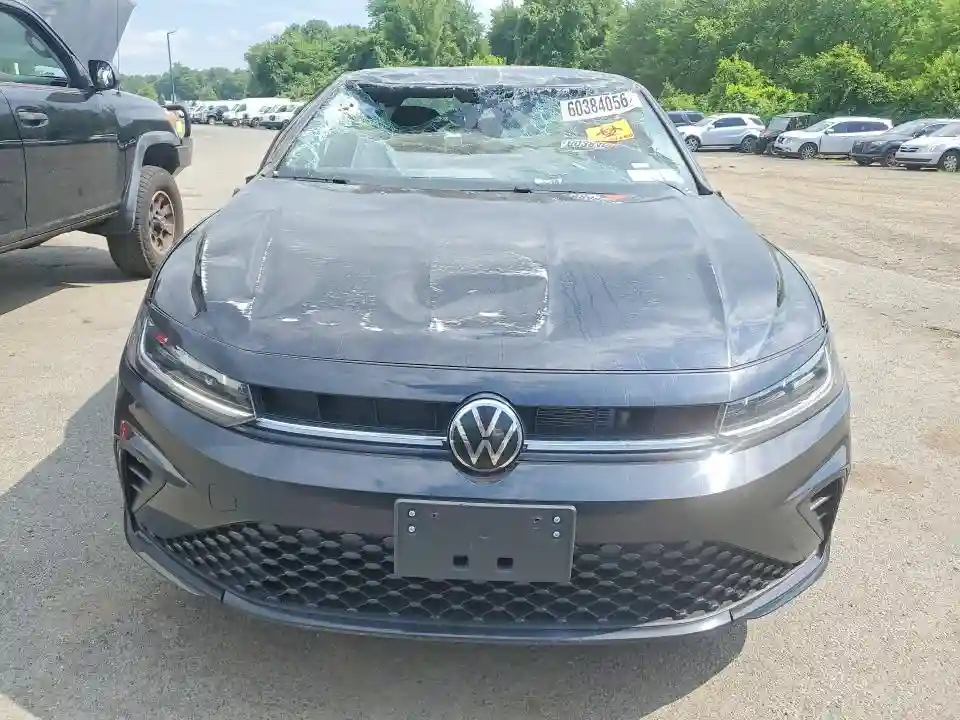 3VWBX7BU1SM077566 2025 VOLKSWAGEN JETTA-4