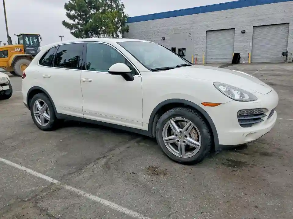 WP1AB2A23CLA44277 2012 PORSCHE CAYENNE-3